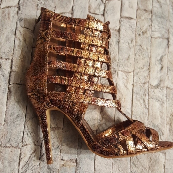 Chi  by Falchi gold / bronze heels - Picture 4 of 8